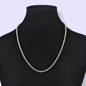 V. Liz Claiborne Rounded Link Rope Chain